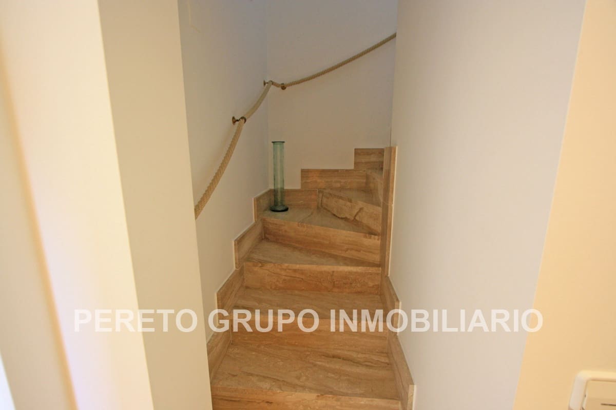 3 quarto Penthouse para venda em Denia com piscina garagem - 390 000 € (Ref: 9606805)