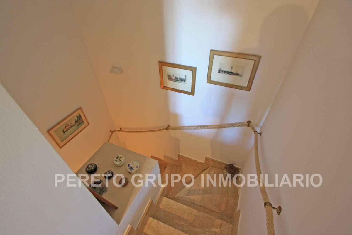3 quarto Penthouse para venda em Denia com piscina garagem - 390 000 € (Ref: 9606805)