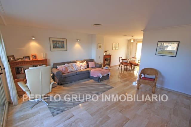 3 quarto Penthouse para venda em Dénia com piscina garagem - 390 000 € (Ref: 9606805)