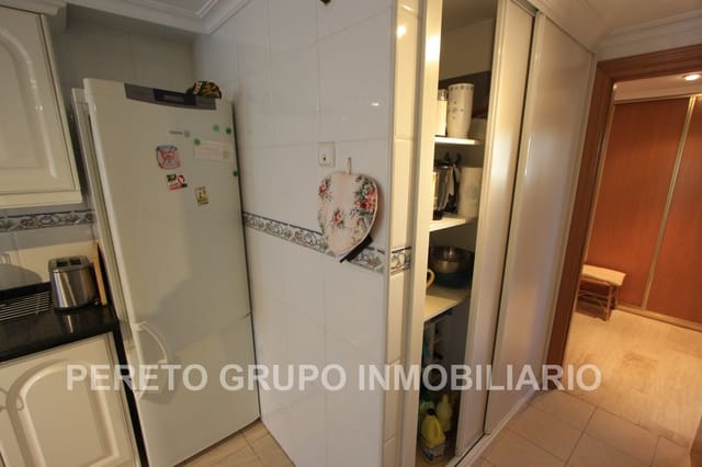 3 quarto Penthouse para venda em Dénia com piscina garagem - 390 000 € (Ref: 9606805)