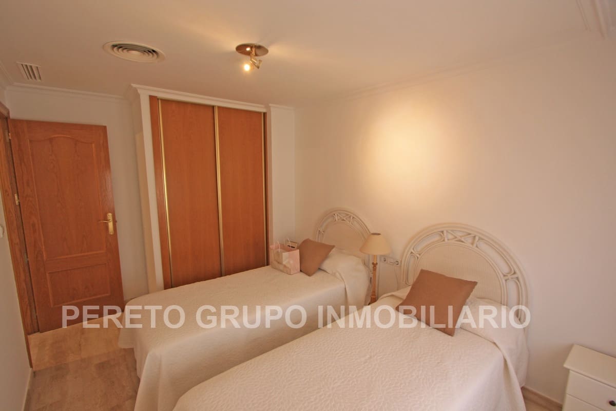 3 quarto Penthouse para venda em Denia com piscina garagem - 390 000 € (Ref: 9606805)