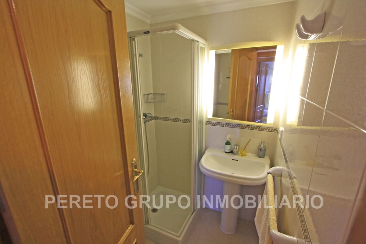 3 quarto Penthouse para venda em Denia com piscina garagem - 390 000 € (Ref: 9606805)