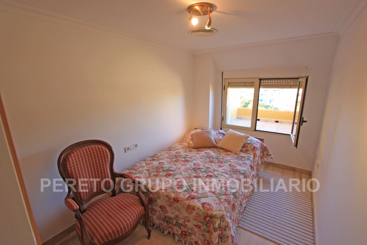 3 quarto Penthouse para venda em Denia com piscina garagem - 390 000 € (Ref: 9606805)