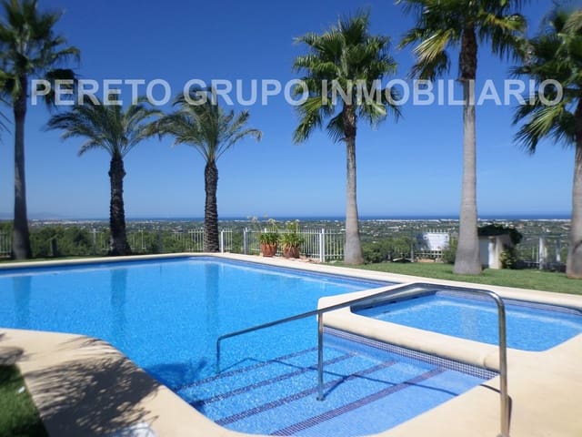 2 quarto Penthouse para venda em La Sella com piscina garagem - 525 000 € (Ref: 9606807)
