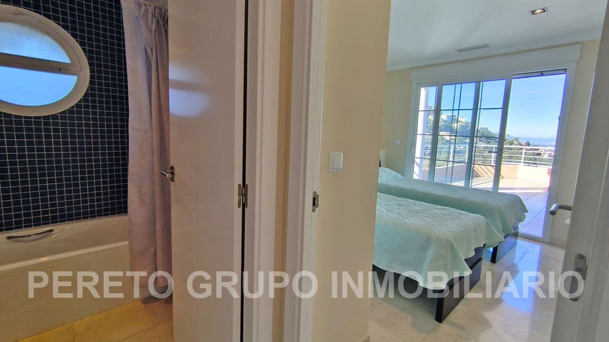 2 quarto Penthouse para venda em La Sella com piscina garagem - 525 000 € (Ref: 9606807)