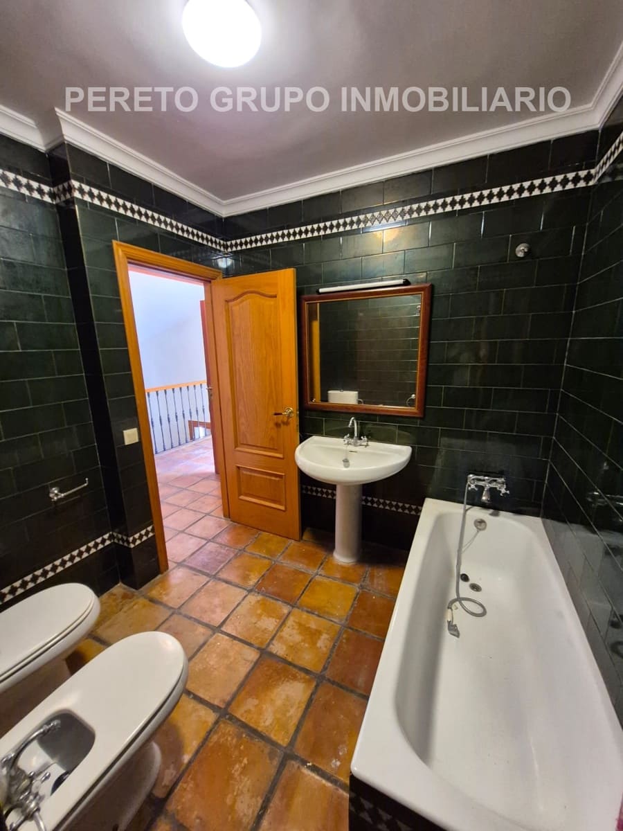 6 slaapkamer Villa te koop in Denia met zwembad garage - € 1.150.000 (Ref: 9606809)