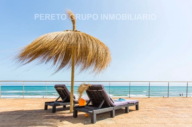 5 makuuhuone Huvila myytävänä paikassa Dénia mukana 
autotalli - 2 000 000 € (Ref: 9606810)