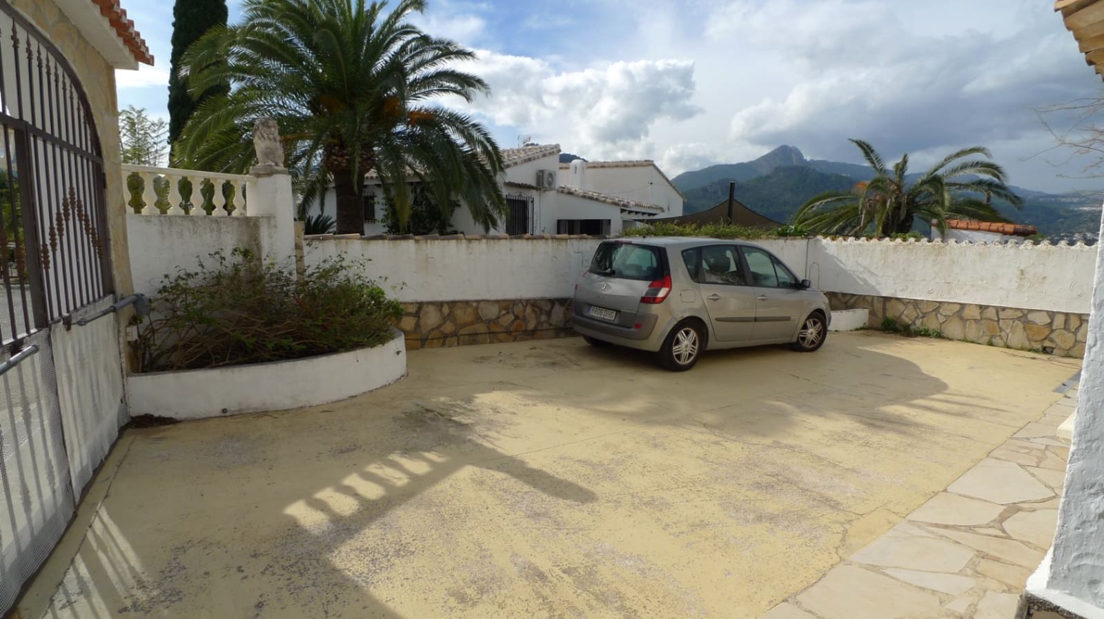 2 quarto Moradia para venda em Orba com piscina garagem - 360 000 € (Ref: 9628123)