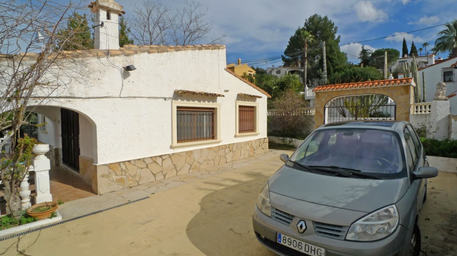 2 quarto Moradia para venda em Orba com piscina garagem - 360 000 € (Ref: 9628123)