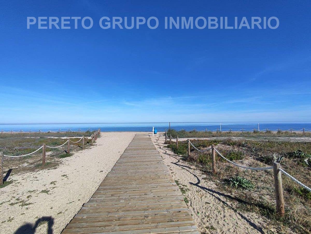 2 sovrum Lägenhet till salu i Denia med pool garage - 299 500 € (Ref: 9640501)