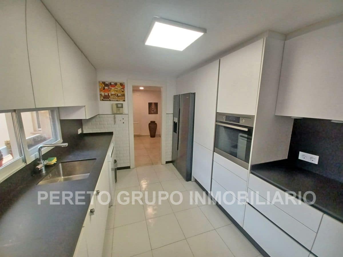 4 soveværelse Penthouse til salg i Denia med swimmingpool garage - € 875.000 (Ref: 9640503)
