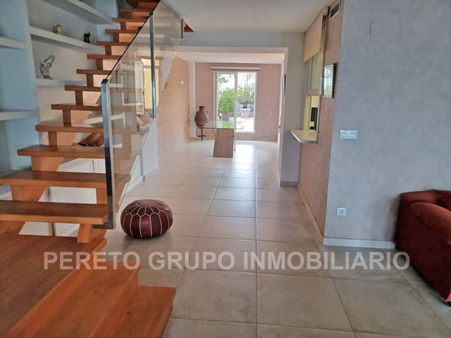 4 soveværelse Penthouse til salg i Dénia med swimmingpool garage - € 875.000 (Ref: 9640503)