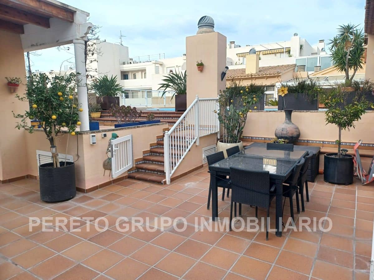 4 soveværelse Penthouse til salg i Denia med swimmingpool garage - € 875.000 (Ref: 9640503)