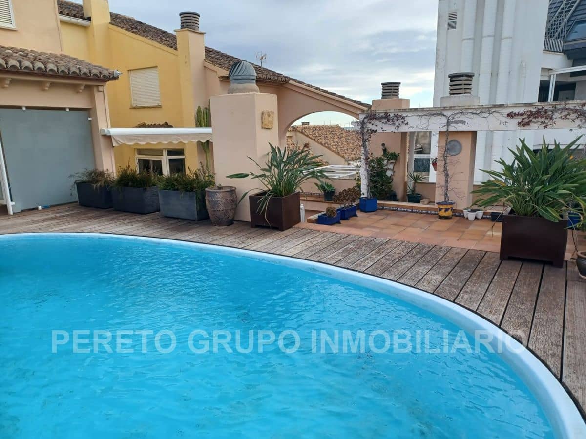 4 soveværelse Penthouse til salg i Denia med swimmingpool garage - € 875.000 (Ref: 9640503)