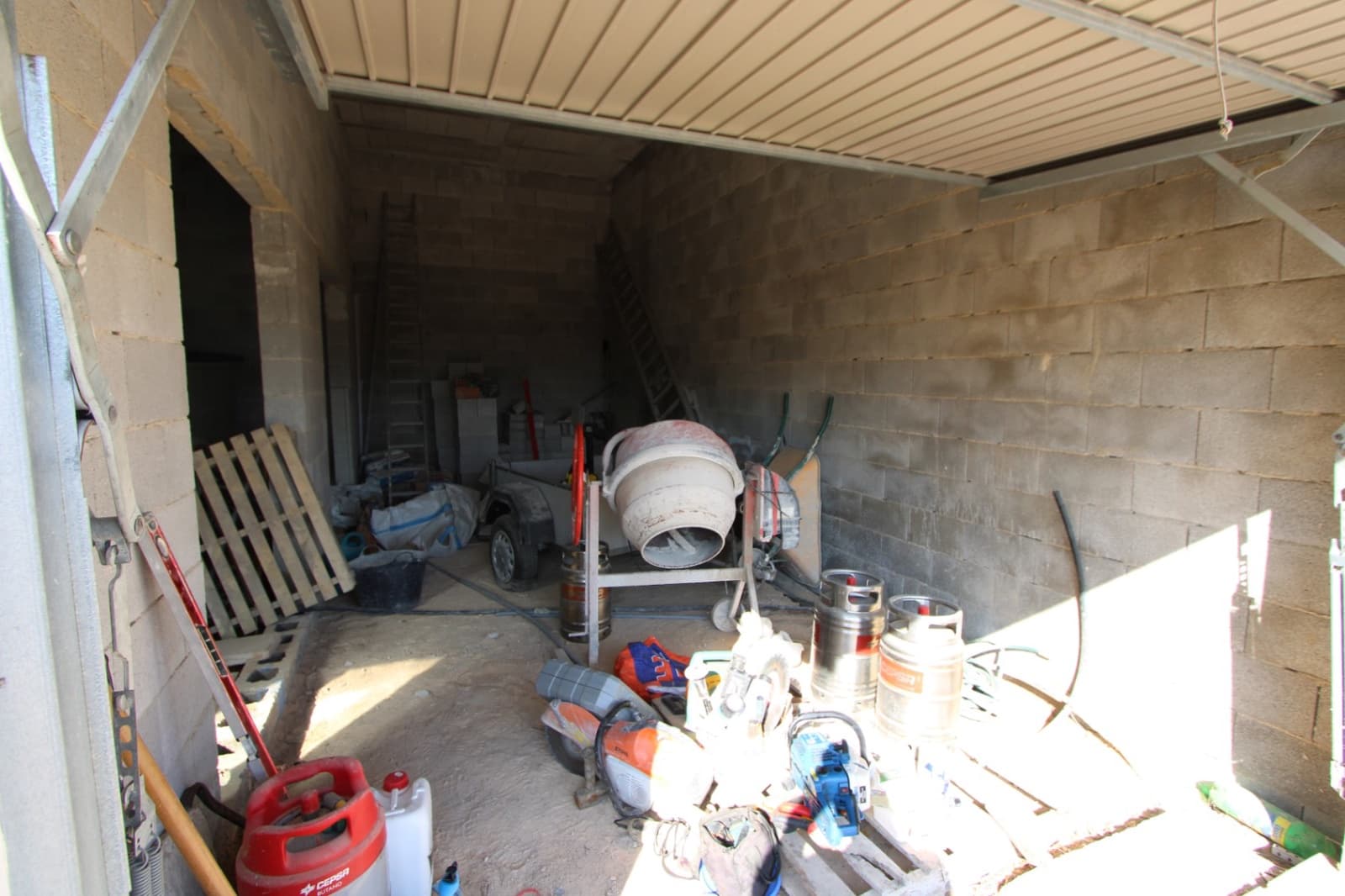 Chalet de 4 habitaciones en Tormos en venta con garaje - 425.000 € (Ref: 9640939)