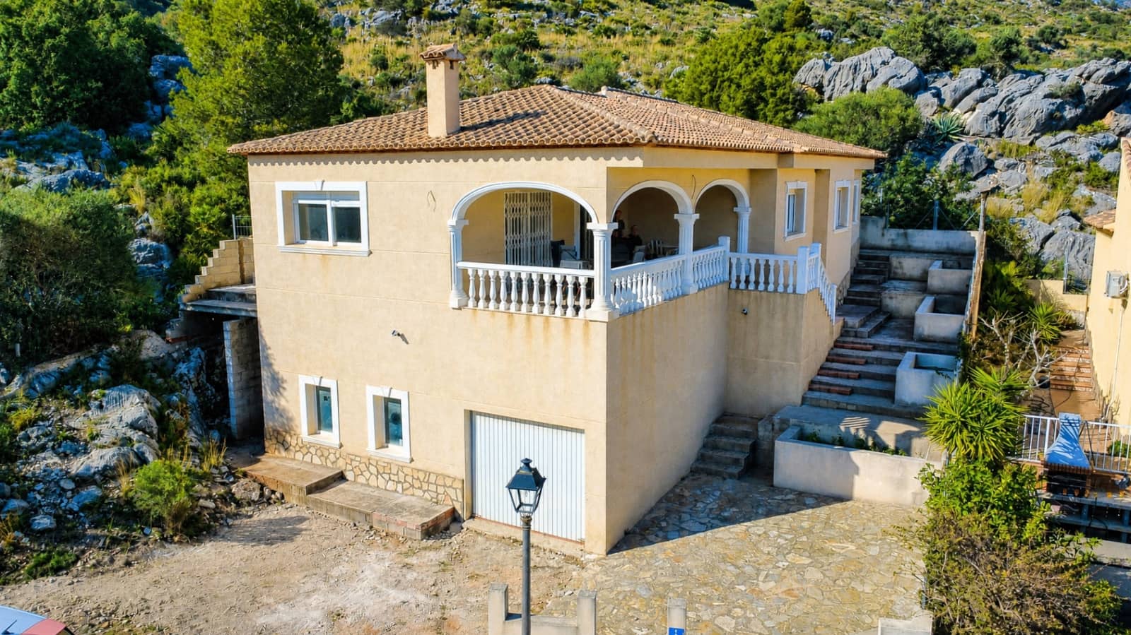 4 sypialnia Willa na sprzedaż w Tormos z garażem - 410 000 € (Ref: 9640939)