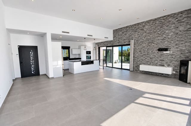 3 chambre Villa/Maison à vendre à Orba avec piscine garage - 1 400 000 € (Ref: 9646357)
