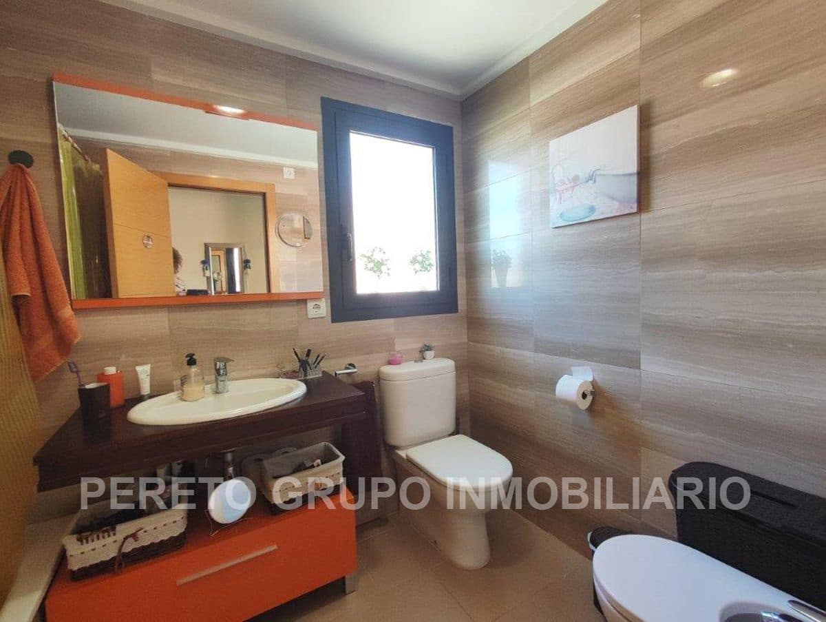 2 sovrum Lägenhet till salu i Denia med pool garage - 330 000 € (Ref: 9669310)