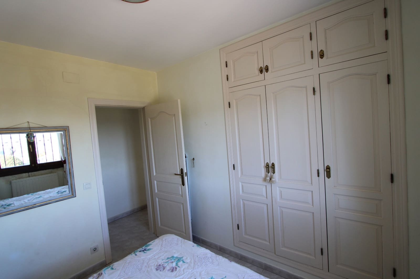 5 bedroom Villa for sale in Murla with pool garage - € 549,000 (Ref: 9678153)