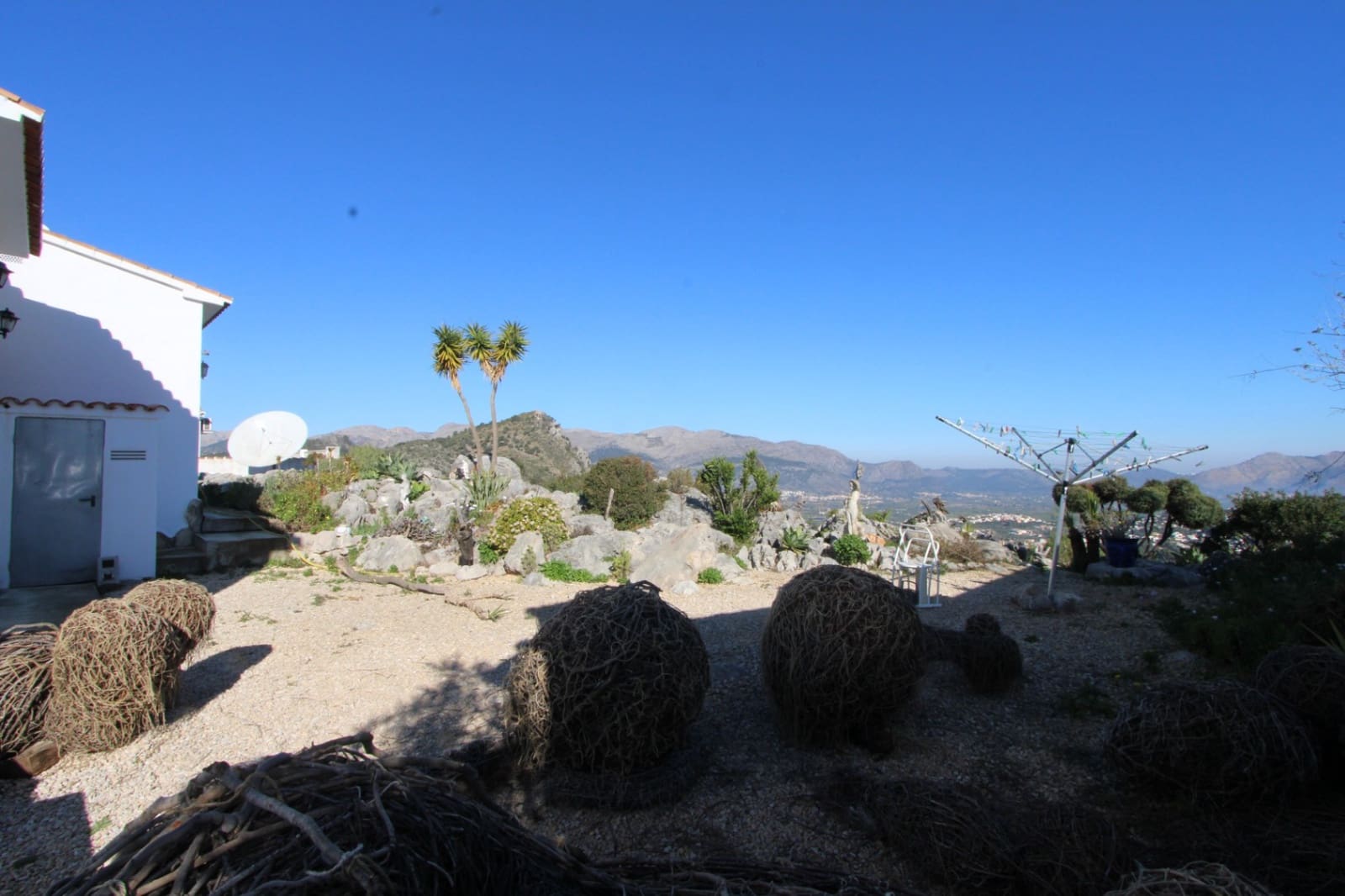 5 bedroom Villa for sale in Murla with pool garage - € 549,000 (Ref: 9678153)