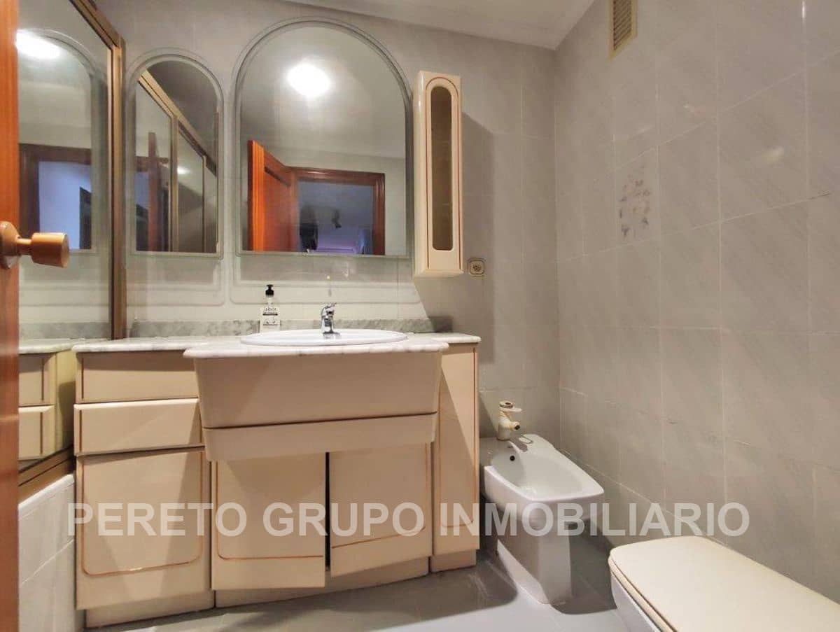 3 sovrum Lägenhet till salu i Denia - 220 000 € (Ref: 9707914)