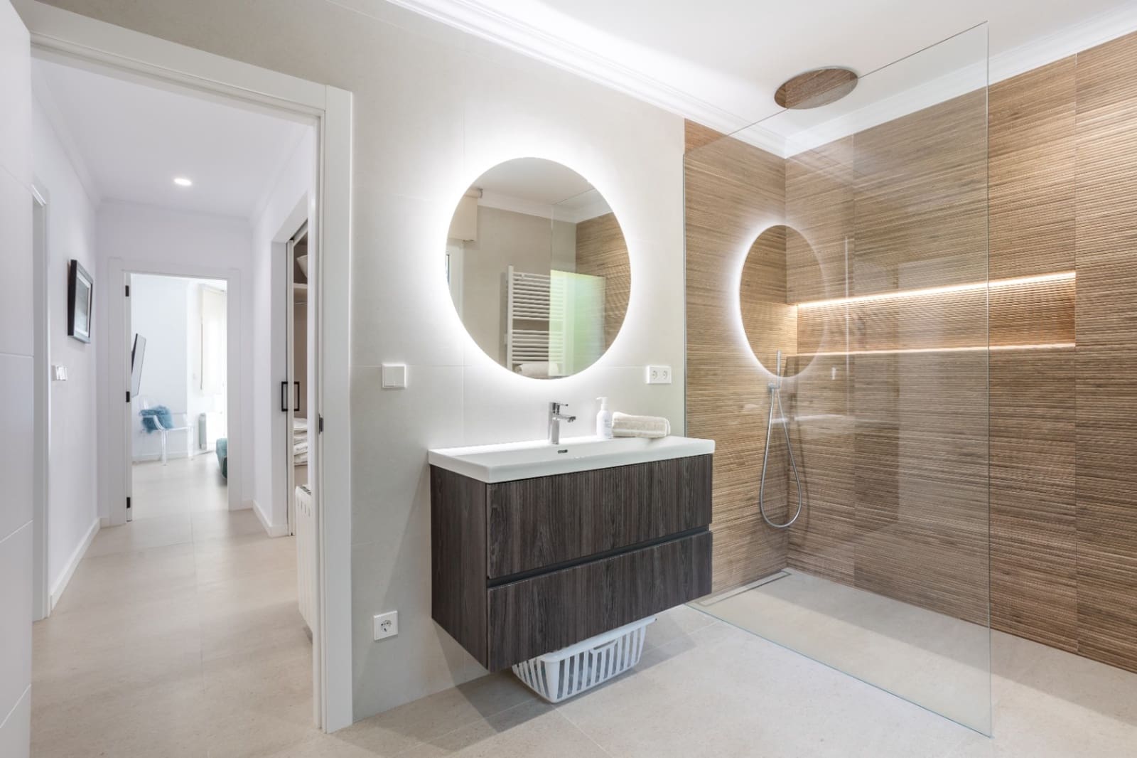 4 bedroom Villa for sale in Pedreguer with pool - € 1,250,000 (Ref: 9714169)