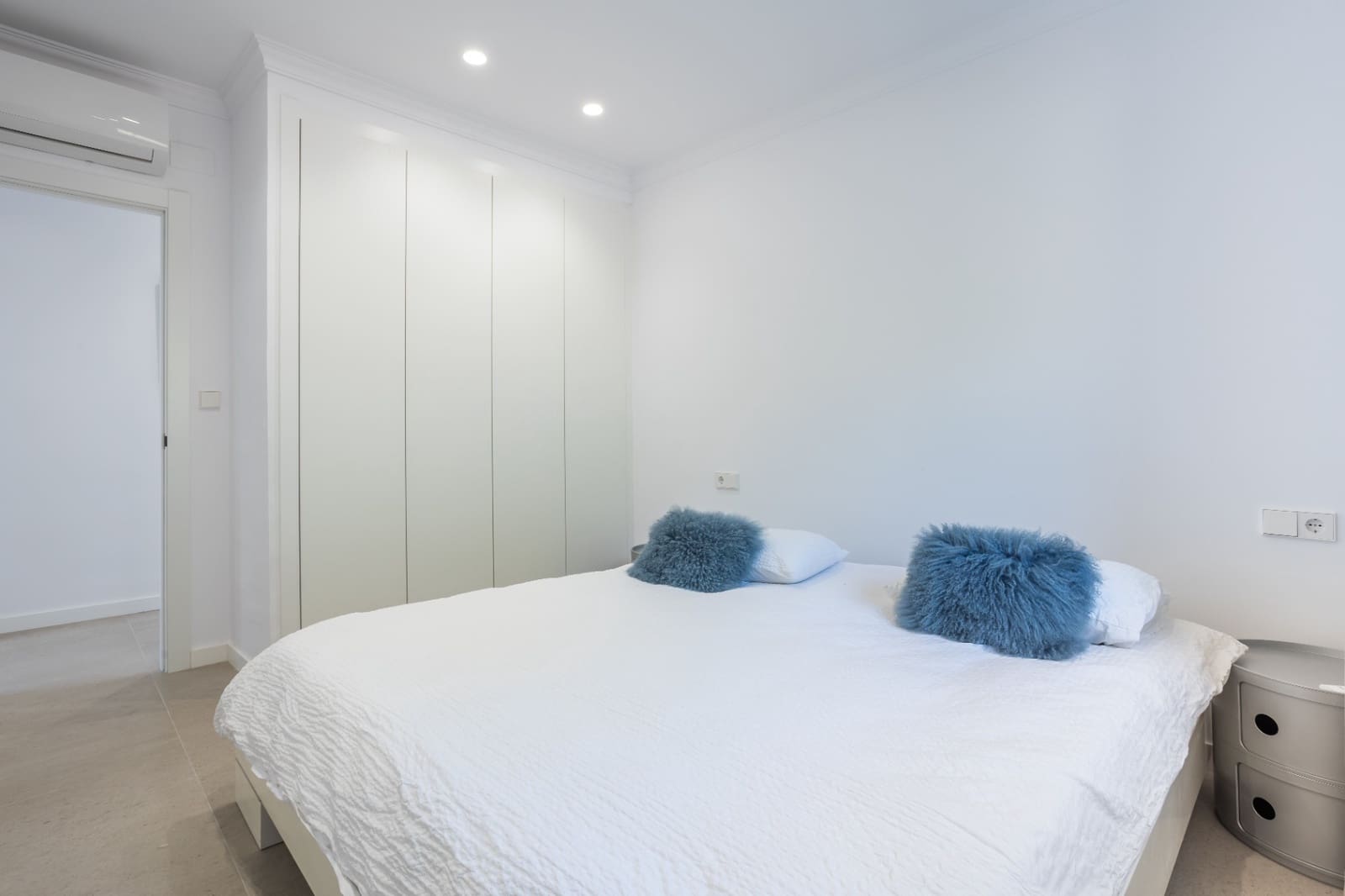 4 bedroom Villa for sale in Pedreguer with pool - € 1,250,000 (Ref: 9714169)