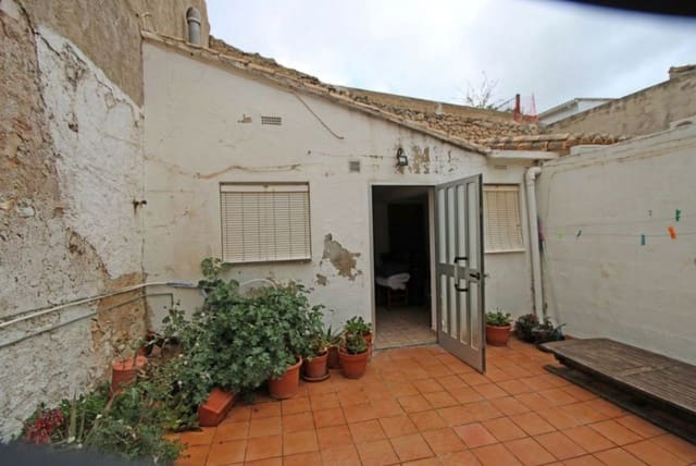 5 soverom Hus til salgs i Murla - € 180 000 (Ref: 9720799)