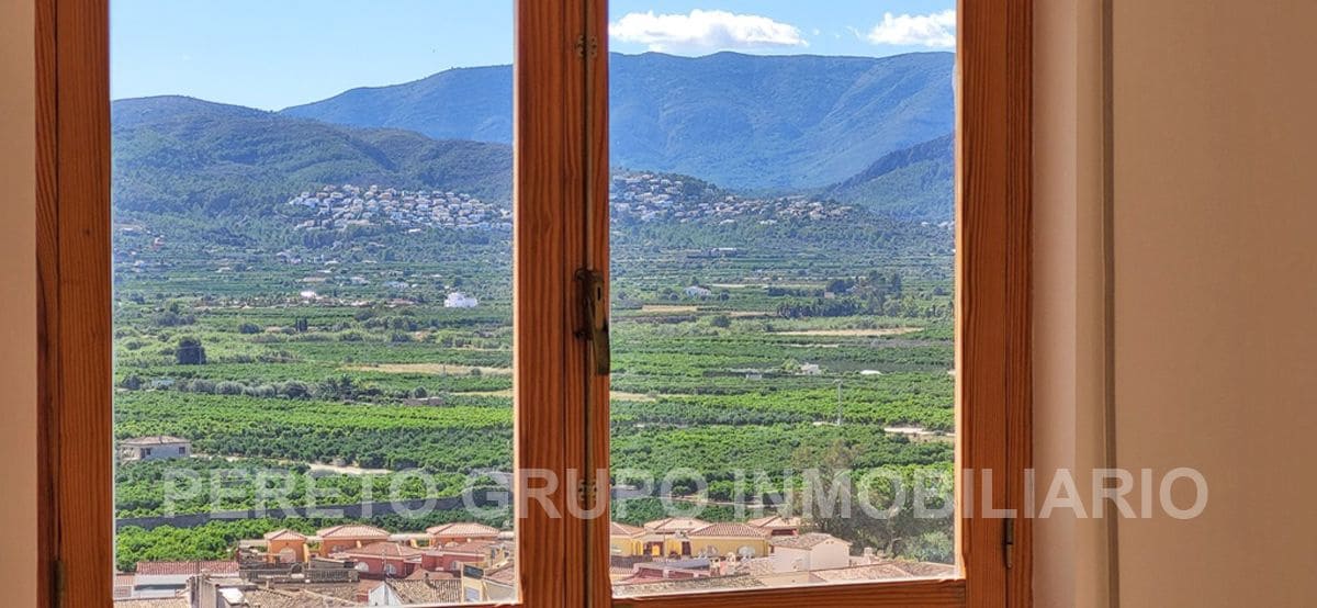 3 bedroom Villa for sale in Sanet i Negrals - € 319,000 (Ref: 9720800)