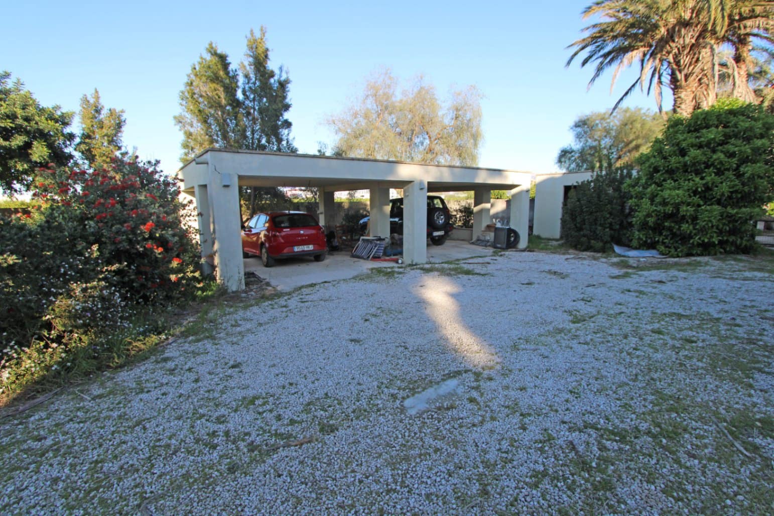 7 bedroom Villa for sale in Ondara with pool garage - € 1,499,000 (Ref: 9724965)