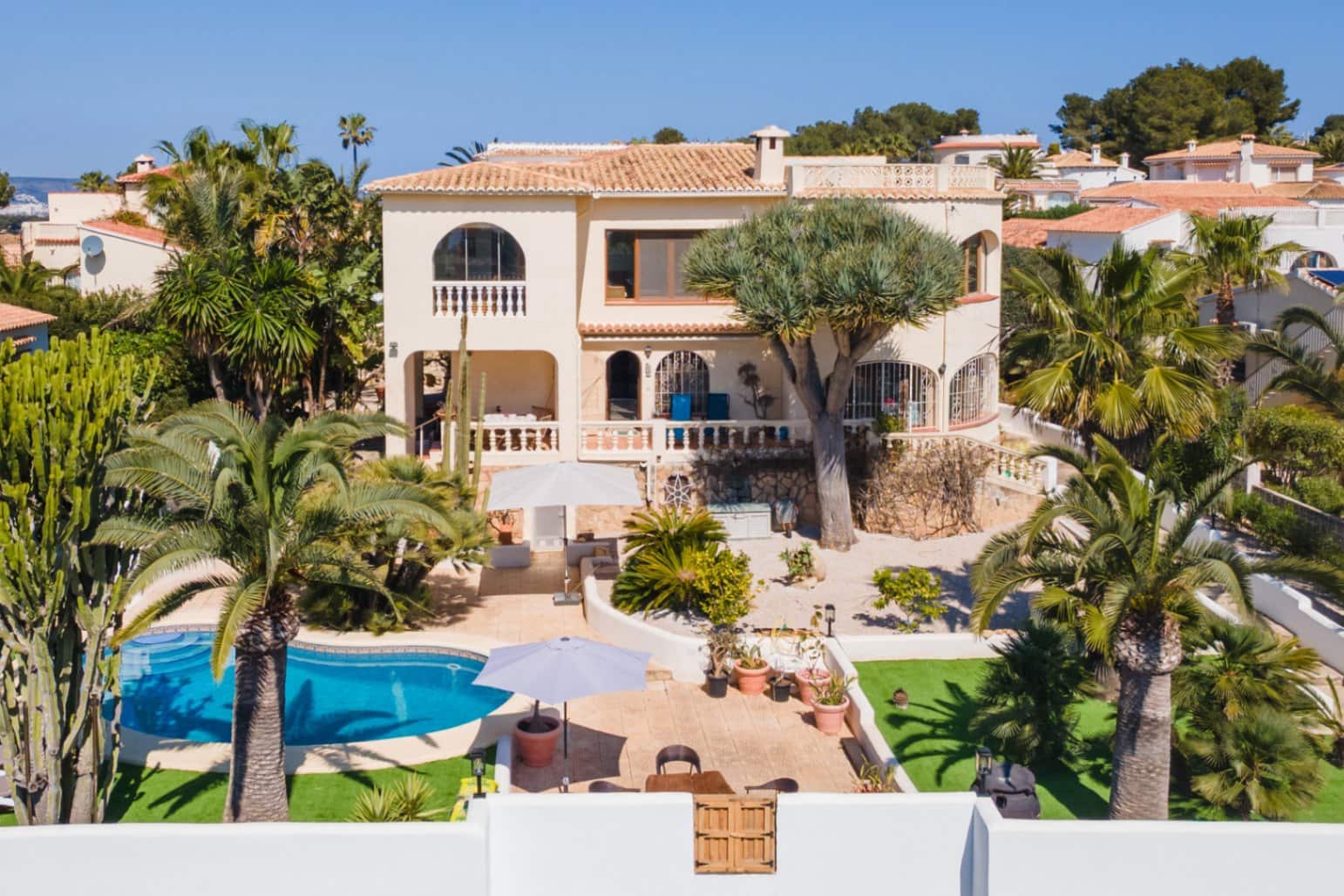 3 soveværelse Villa til salg i Javea / Xabia med swimmingpool garage - € 1.250.000 (Ref: 9730590)