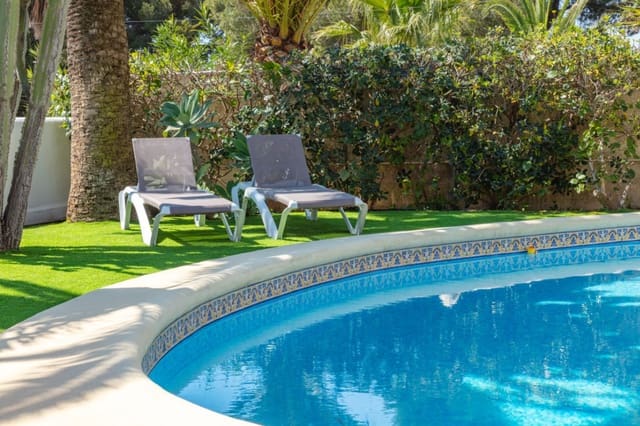 3 soveværelse Villa til salg i Javea / Xàbia med swimmingpool garage - € 1.250.000 (Ref: 9730590)