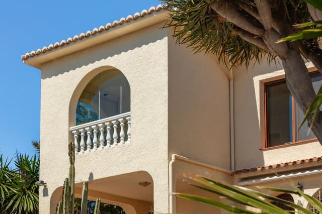 3 soveværelse Villa til salg i Javea / Xàbia med swimmingpool garage - € 1.250.000 (Ref: 9730590)