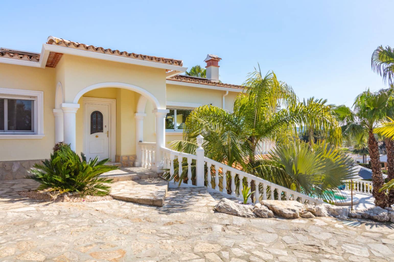 4 sypialnia Willa na sprzedaż w Javea / Xabia z garażem - 1 100 000 € (Ref: 9733872)