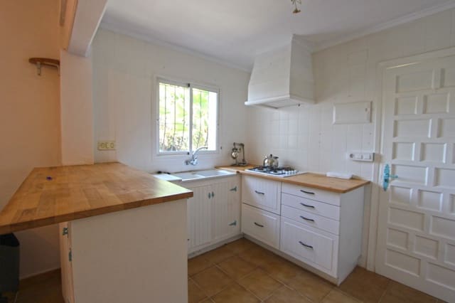 2 chambre Villa/Maison à vendre à Orba avec piscine garage - 340 000 € (Ref: 9733969)