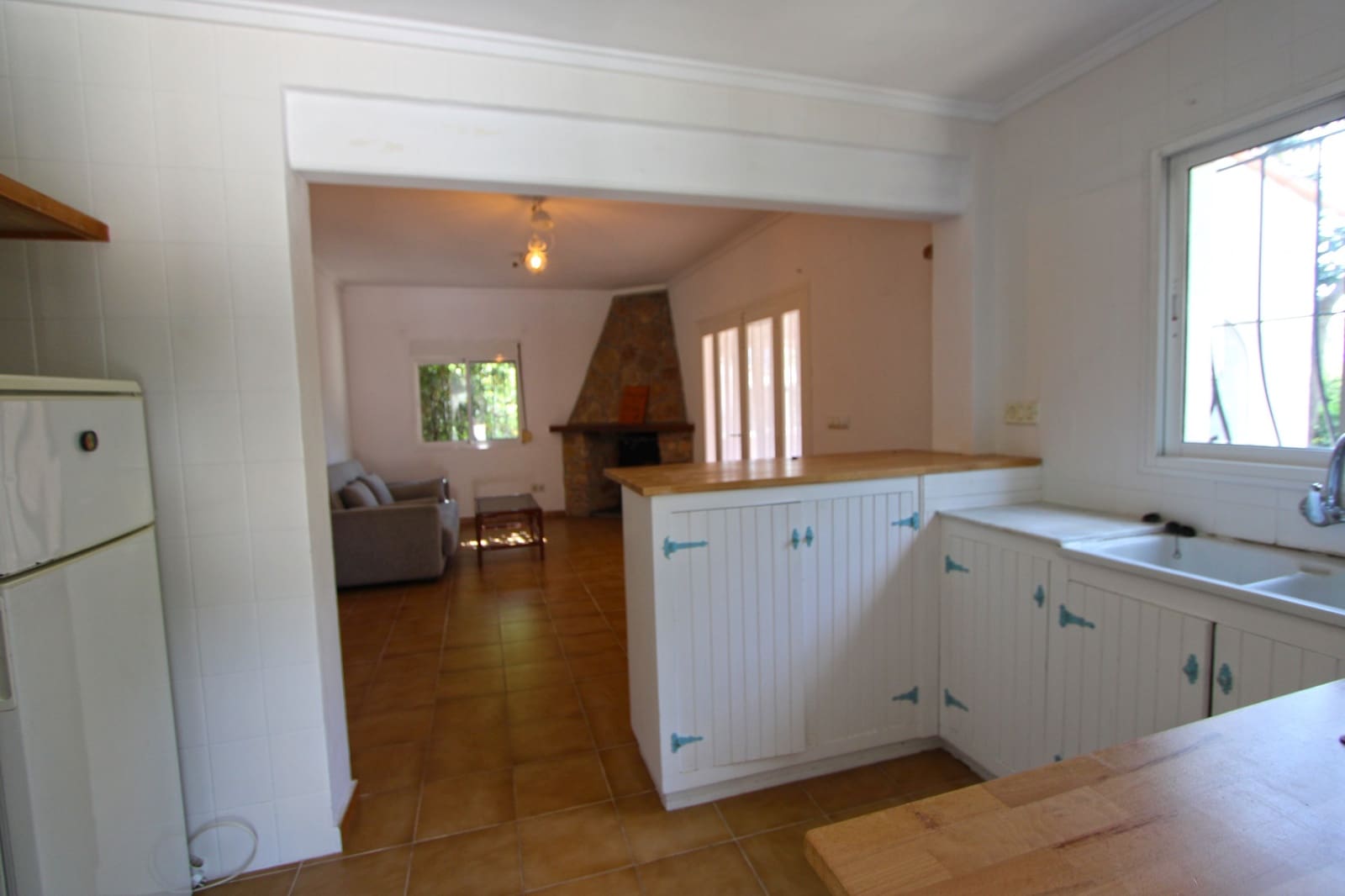 2 chambre Villa/Maison à vendre à Orba avec piscine garage - 340 000 € (Ref: 9733969)