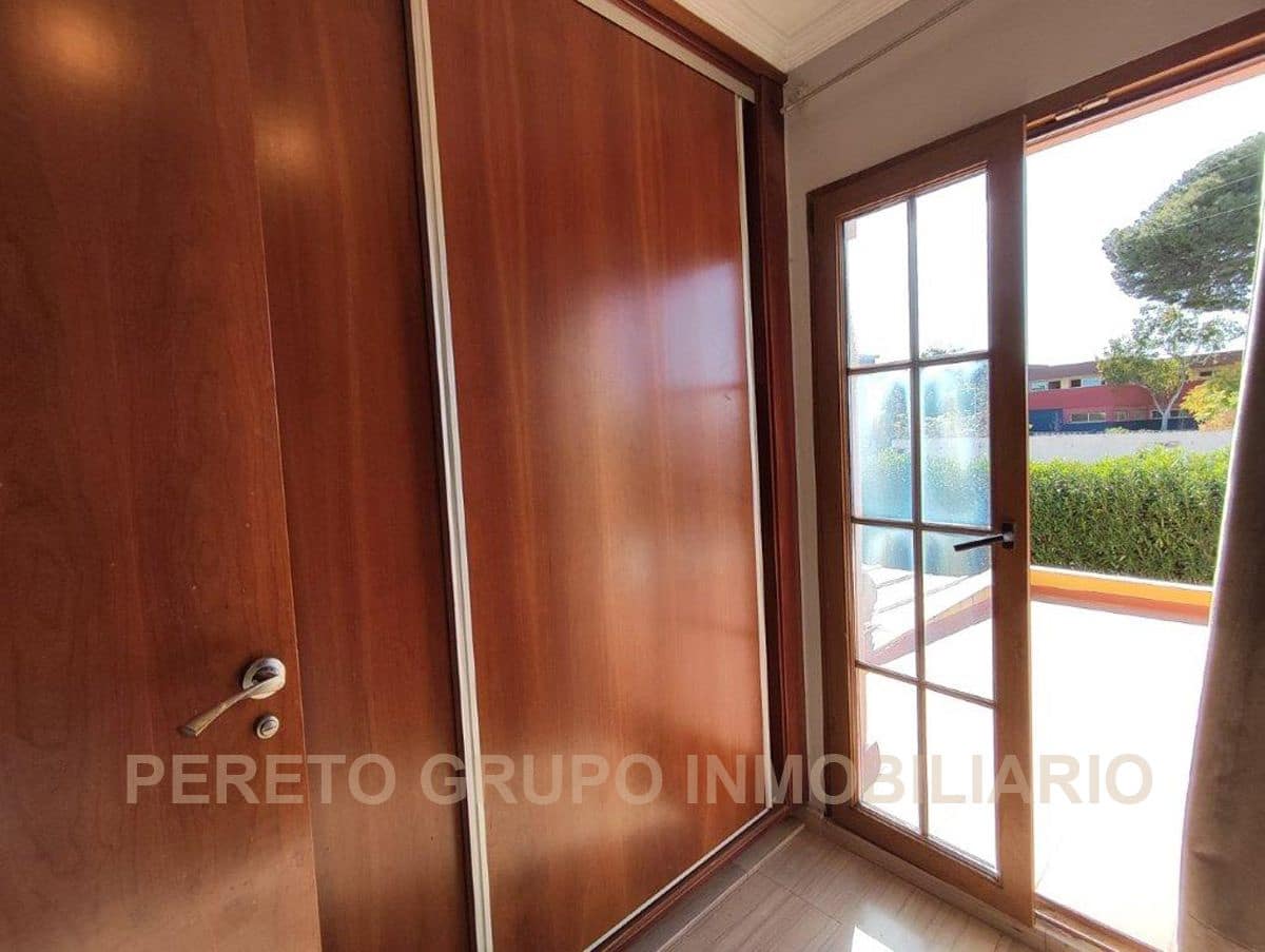 3 bedroom Terraced Villa for sale in Denia with pool garage - € 270,000 (Ref: 9758126)