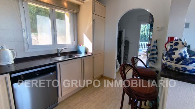 3 soverom Villa til salgs i La Sella med svømmebasseng garasje - € 675 000 (Ref: 9761268)