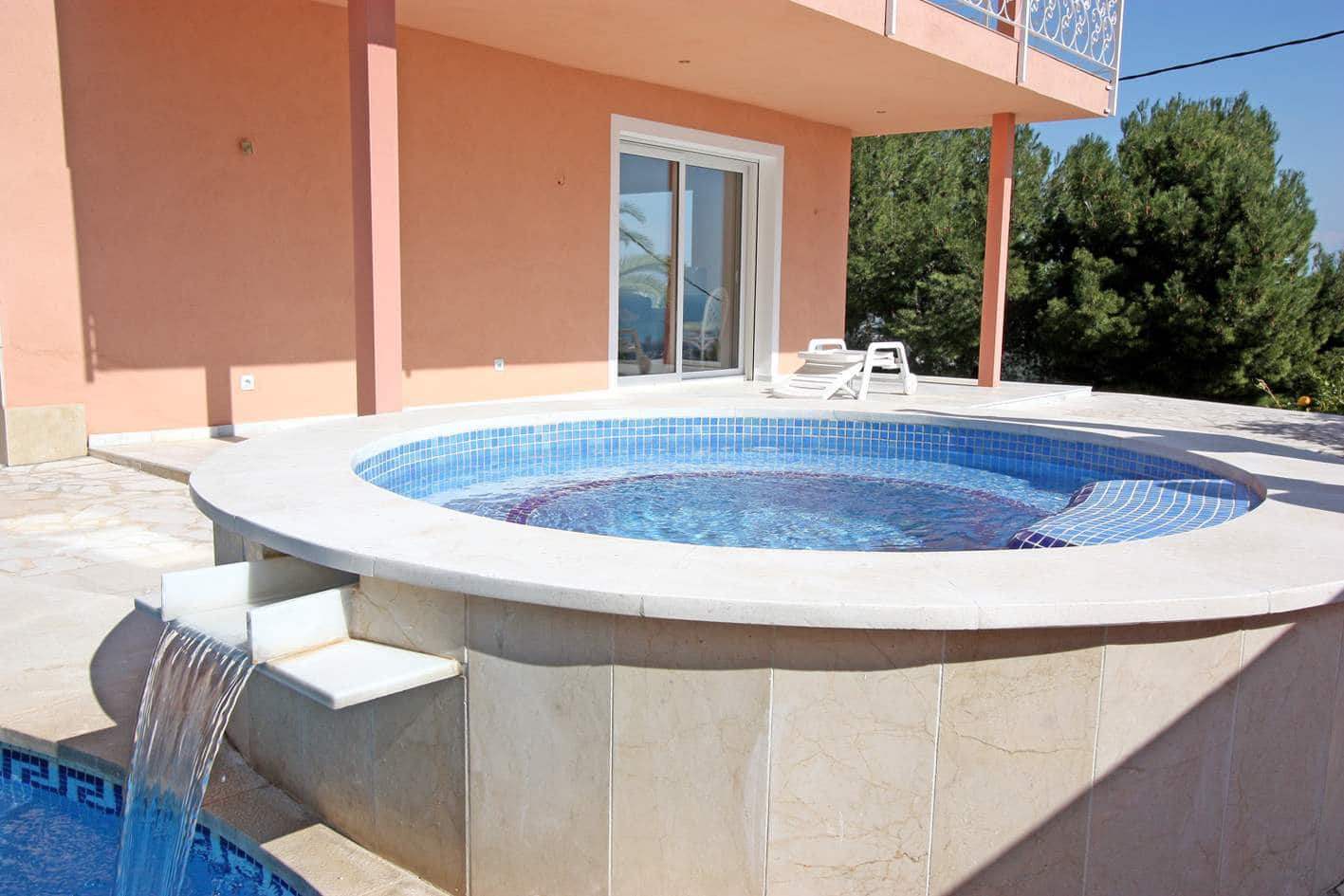 3 Zimmer Villa zu verkaufen in Calpe / Calp mit Pool Garage - 795.000 € (Ref: 977756)