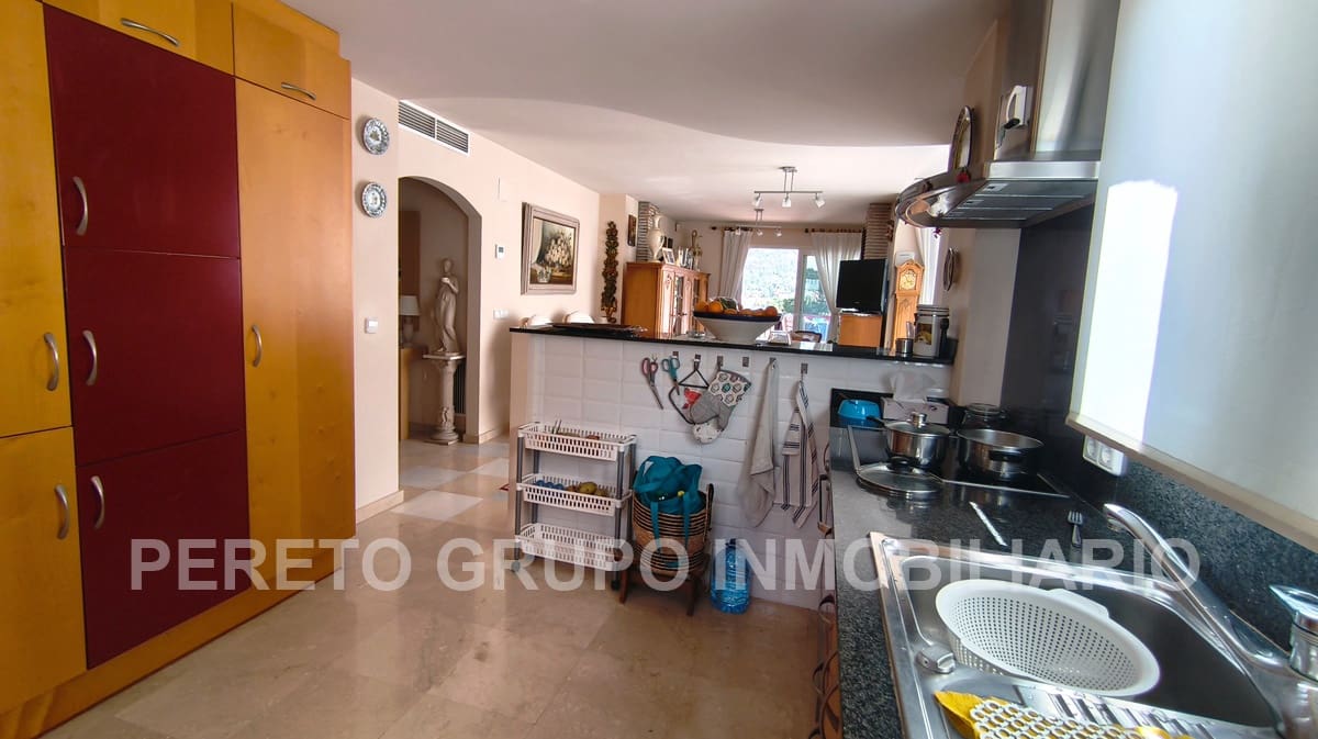 2 soveværelse Lejlighed til salg i La Sella med swimmingpool garage - € 349.950 (Ref: 9793295)