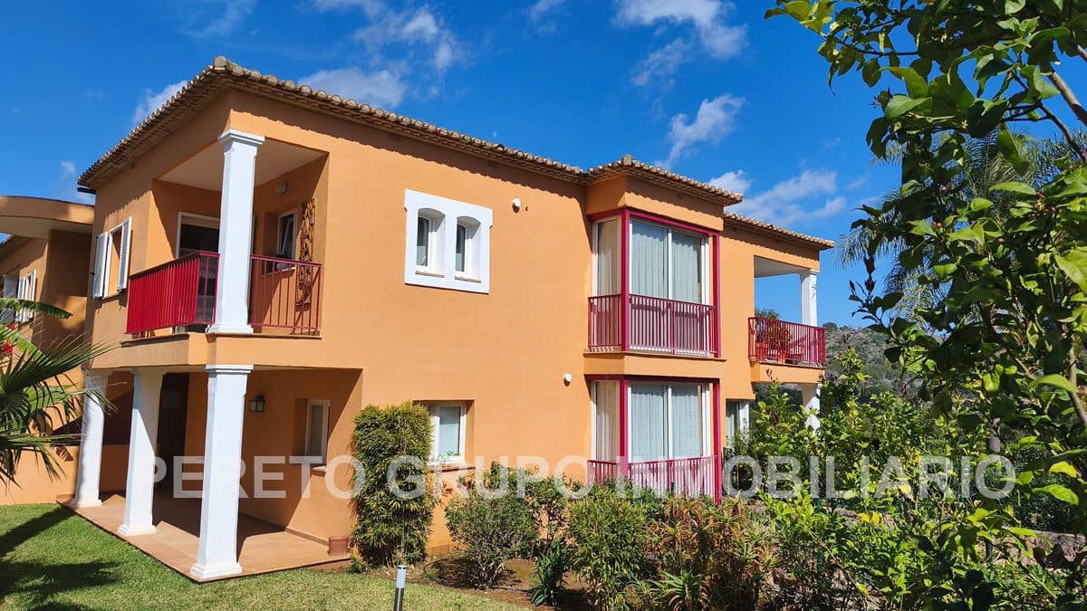 2 soveværelse Lejlighed til salg i La Sella med swimmingpool garage - € 349.950 (Ref: 9793295)