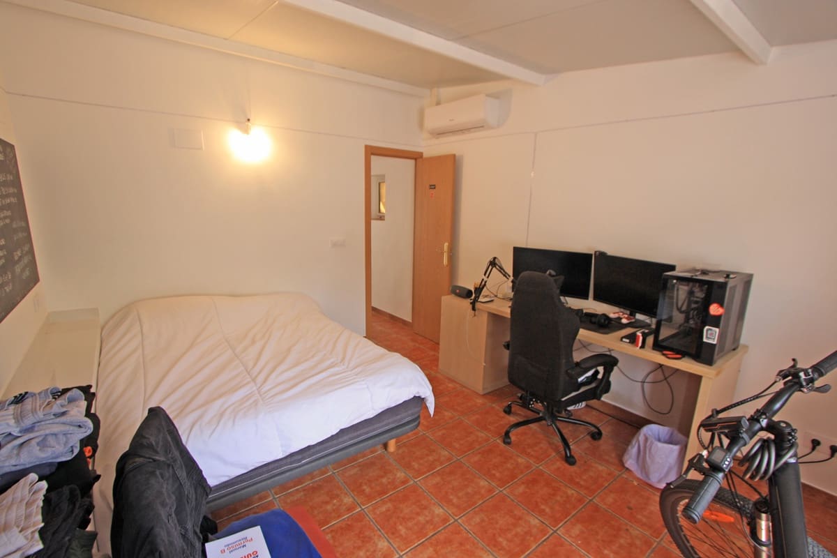 4 bedroom Terraced Villa for sale in Denia with garage - € 385,000 (Ref: 9805663)