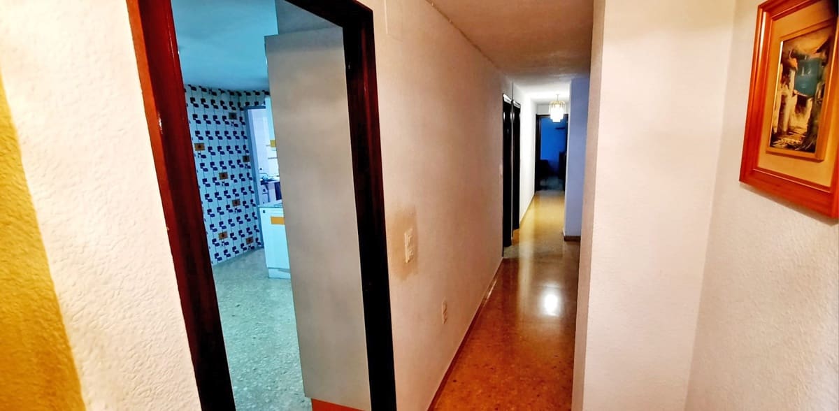 3 soveværelse Lejlighed til salg i Denia - € 220.000 (Ref: 9816483)