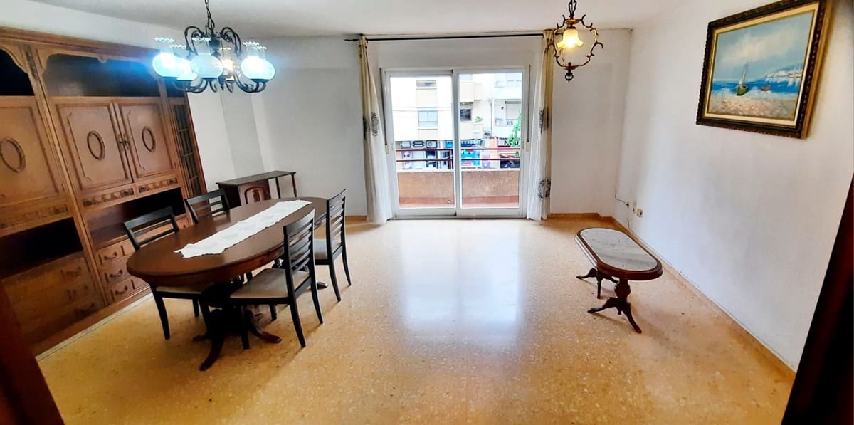 3 soveværelse Lejlighed til salg i Denia - € 220.000 (Ref: 9816483)