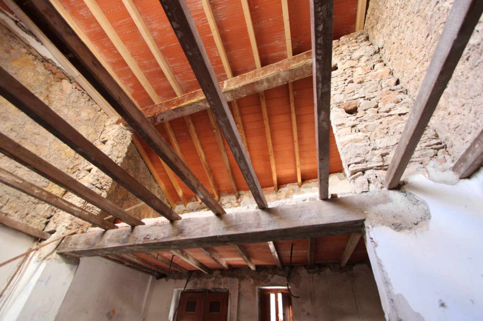 Townhouse for sale in Sagra - € 90,000 (Ref: 9823122)