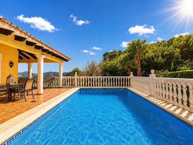 3 bedroom Villa for sale in La Sella with pool garage - € 660,000 (Ref: 9830359)
