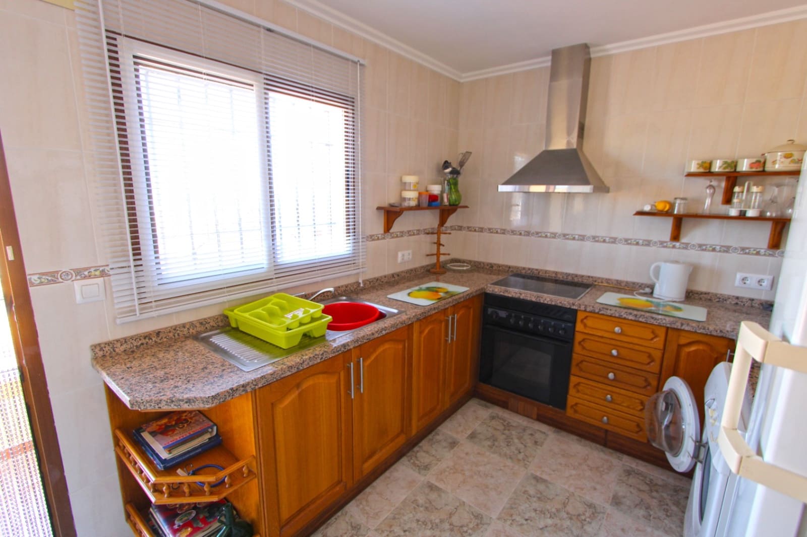 5 bedroom Villa for sale in Rafol de Almunia with pool garage - € 650,000 (Ref: 9872348)