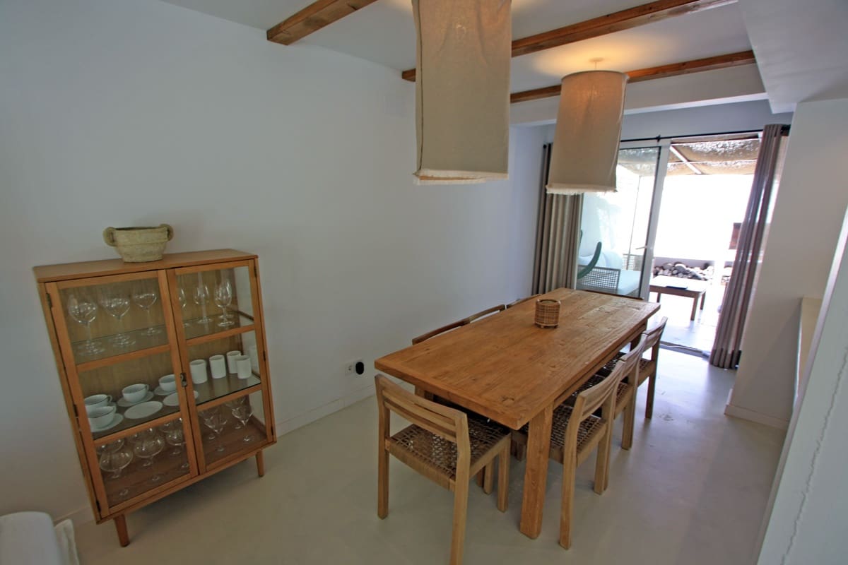 3 bedroom Terraced Villa for sale in Denia with pool garage - € 799,000 (Ref: 9891136)