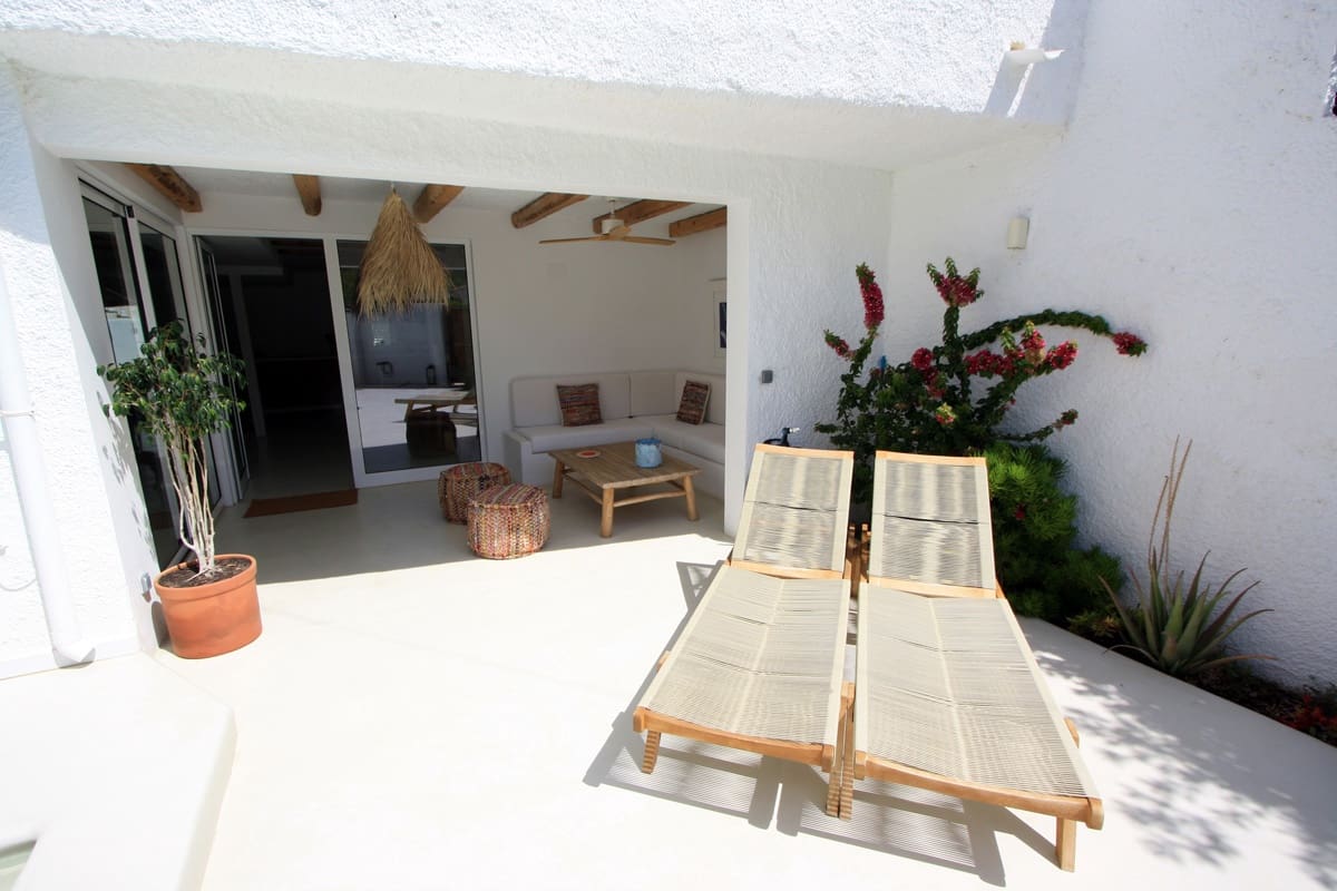 3 bedroom Terraced Villa for sale in Denia with pool garage - € 799,000 (Ref: 9891136)
