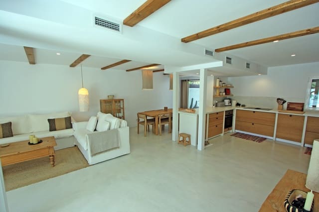 Adosado de 3 habitaciones en Las Marinas / Les Marines, Dénia en venta con piscina garaje - 799.000 € (Ref: 9891136)